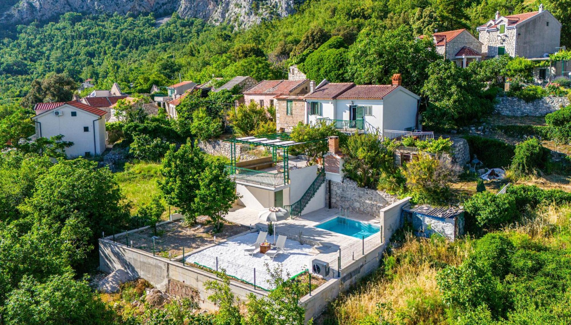 House Dida Mate - Cozy House In Nature With Heated Pool Тучепи Экстерьер фото